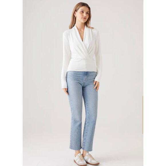 OGL ProWarm Surplice Tuckable Top NWT SIZE S - Picture 6 of 7